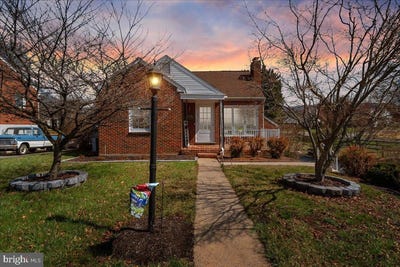 /international/us/501-n-main-st-boonsboro-md-110106672942/