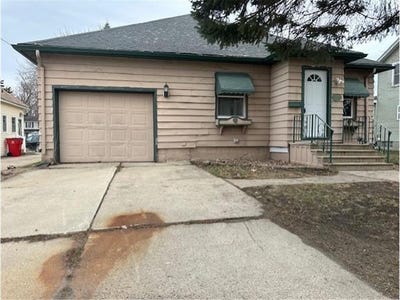 /international/us/1204-2nd-avenue-nw-austin-mn-110106699897/