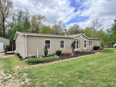 /international/us/2104-n-hoosier-hills-linton-in-110107262828/