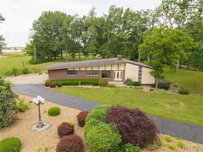 /international/us/65-northside-drive-perryville-mo-110108208314/