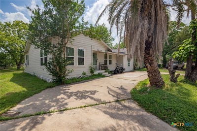 /international/us/2409-e-red-river-street-victoria-tx-110099242042/?lang=it