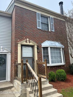 /international/us/2905-cedar-creek-road-greenville-nc-110107510135/