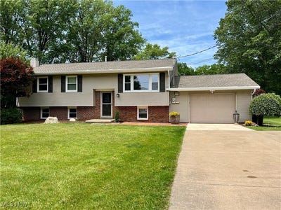 /international/us/9807-church-street-huron-oh-110100399569/