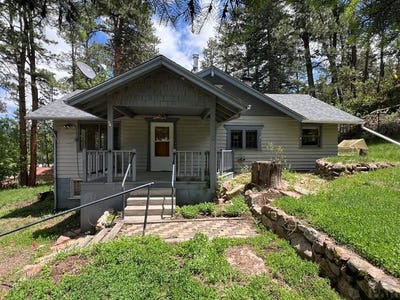 /international/us/8954-grand-ave-beulah-co-110108441130/