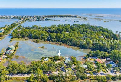 /international/us/2111-sea-island-parkway-saint-helena-island-sc-110110373832/