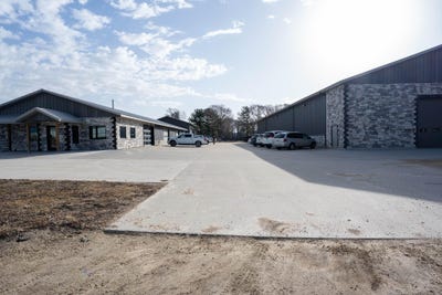 /international/us/n5550-county-rd-onalaska-wi-110106471695/