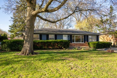 /international/us/602-e-sunnycrest-court-urbana-il-110107152731/