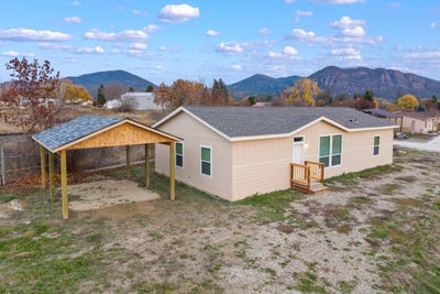 /international/us/906-valley-ave-chewelah-wa-110103533719/
