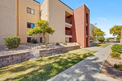 /international/us/1340-n-recker-road-mesa-az-110106371694/