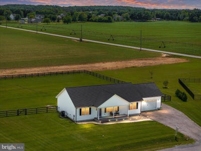 /international/us/118-grant-court-chestertown-md-110108393881/