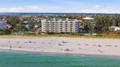 /international/us/12000-gulf-boulevard-treasure-island-fl-110109479741/