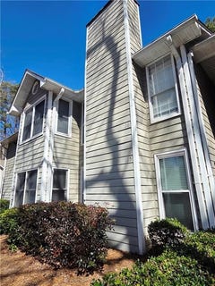 /international/us/125-sterling-court-alpharetta-ga-110107655493/