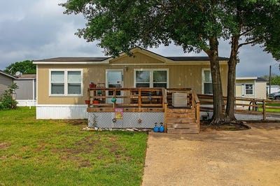 /international/us/102-oak-trail-college-station-tx-110099088411/