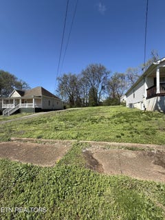 /international/us/2231-virginia-ave-knoxville-tn-110106346457/