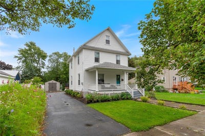 /international/us/106-charlotte-street-newark-ny-110110307775/