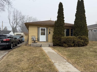 /international/us/2708-w-high-st-racine-wi-110106180129/