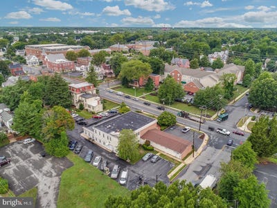 /international/us/20-e-division-street-dover-de-110102304038/