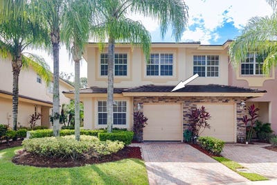 /international/us/356-se-bloxham-way-stuart-fl-110106600571/