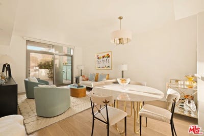 /international/us/13700-marina-pointe-dr-marina-del-rey-ca-110106177810/