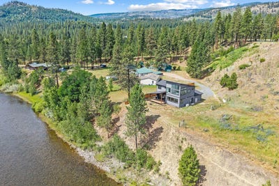 /international/us/18-little-joes-rd-kettle-falls-wa-110109109993/