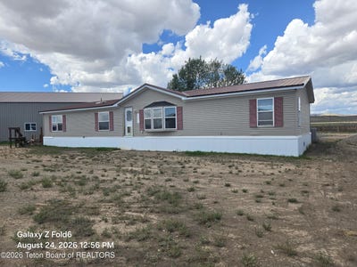 /international/us/55-n-pipers-way-labarge-wy-110119656115/