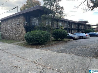 /international/us/2325-s-10th-court-birmingham-al-110108497615/