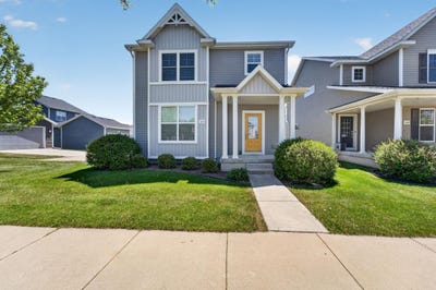 /international/us/1105-okeeffe-avenue-sun-prairie-wi-110108228044/