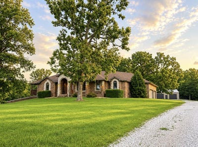 /international/us/1257-state-road-aa-fair-grove-mo-110108336141/