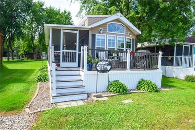 /international/us/18096-browns-lake-road-eden-lake-twp-mn-110101053567/
