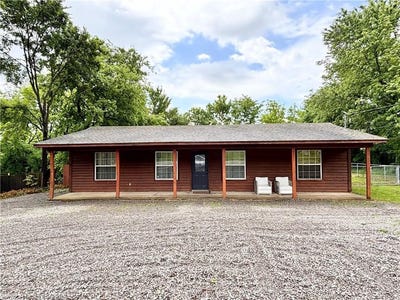 /international/us/505-e-2nd-st-hartford-ar-110107762416/