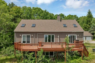 /international/us/12-goslin-way-new-durham-nh-110108695031/?lang=pt