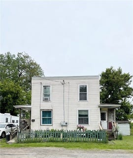 /international/us/812-e-5th-street-elmira-city-ny-110099978140/