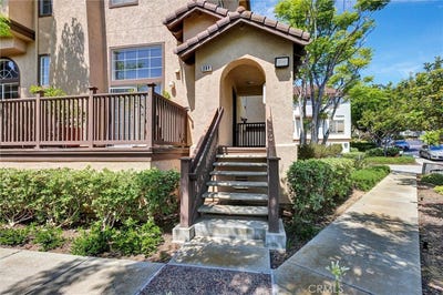 /international/us/10310-wateridge-circle-san-diego-ca-110108218934/