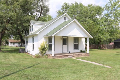 /international/us/603-e-summit-avenue-seymour-mo-110101429203/?lang=en