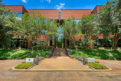 /international/us/795-woodlands-parkway-ridgeland-ms-110104941677/