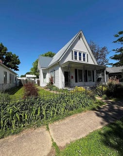 /international/us/404-vine-street-chillicothe-oh-110108296197/