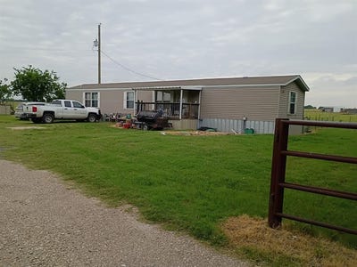 /international/us/620-blair-road-waxahachie-tx-110108259190/