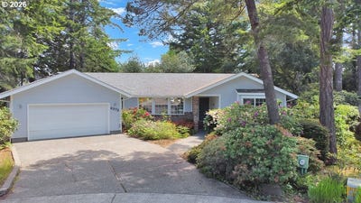 /international/us/2372-s-22nd-ct-florence-or-110107459649/