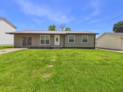 /international/us/66-red-oak-dr-culloden-wv-110107805282/