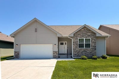 /international/us/2725-krejci-boulevard-blair-ne-110107986080/
