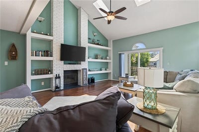 /international/us/457-e-lake-circle-chesapeake-va-110108250622/