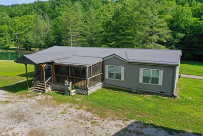 /international/us/1153-pawpaw-road-manchester-ky-110108466698/