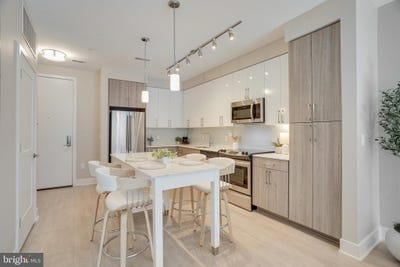 /international/us/145-riverhaven-drive-oxon-hill-md-110108033891/