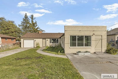 /international/us/2955-central-avenue-ammon-id-110120129498/