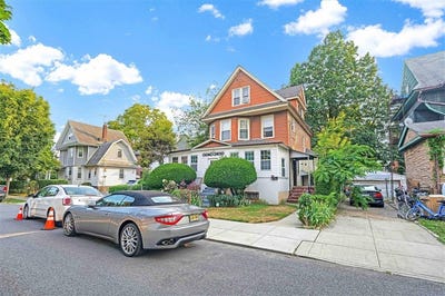 /international/us/85-34-121st-street-kew-gardens-ny-110101399006/?lang=zh-tw