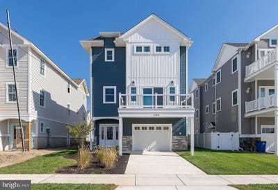 /international/us/135-walnut-avenue-north-wildwood-nj-110099191491/