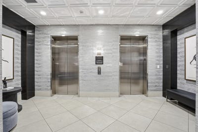 /international/us/2600-w-7th-street-fort-worth-tx-110108508133/