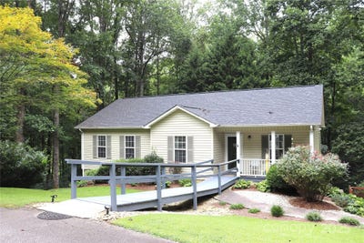 /international/us/2832-laurel-lane-lenoir-nc-110101500753/?lang=en