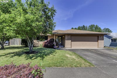 /international/us/3102-b-st-forestgrove-or-110108549502/