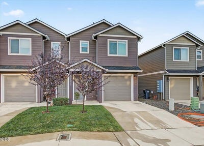 /international/us/7858-phaedra-lane-white-city-or-110120531985/